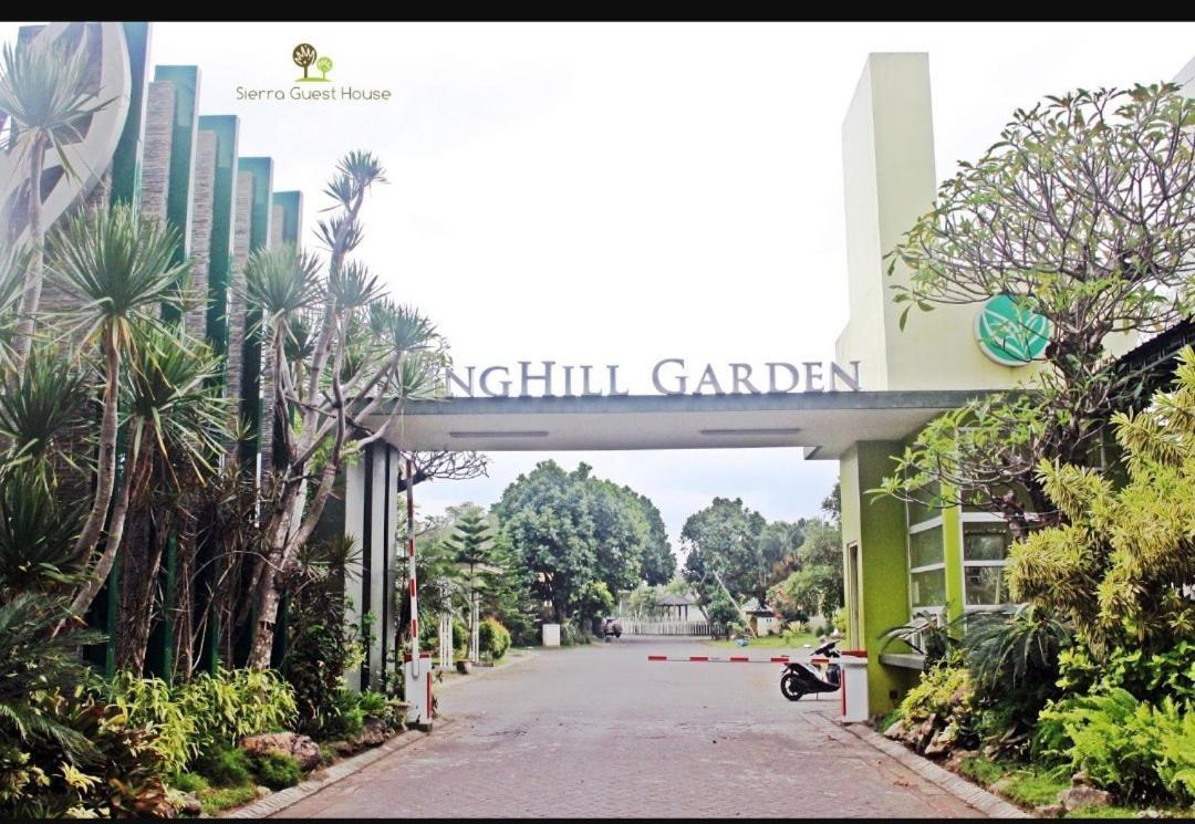 Sierra Villa Malang Exterior photo